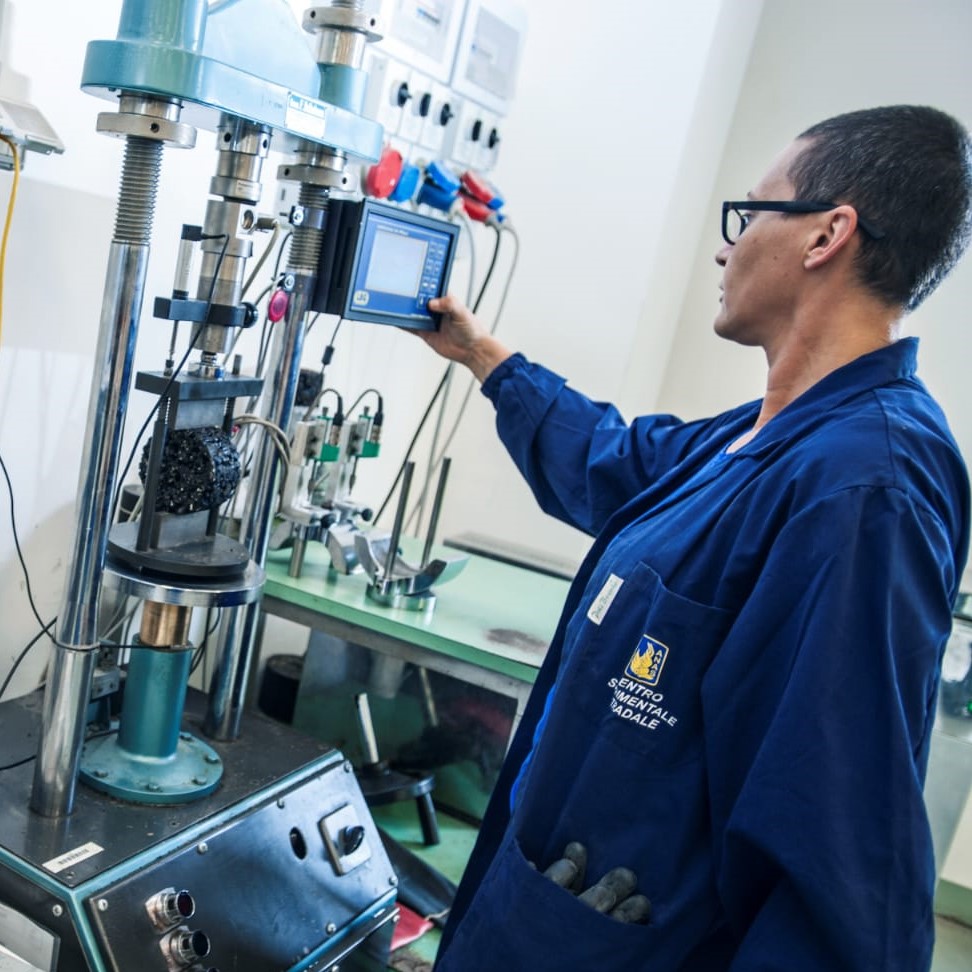 Foto prove sui materiali