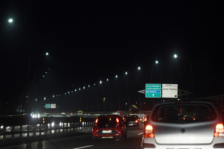 Ripristinata l'illuminazione sul Grande Raccordo Anulare di Roma