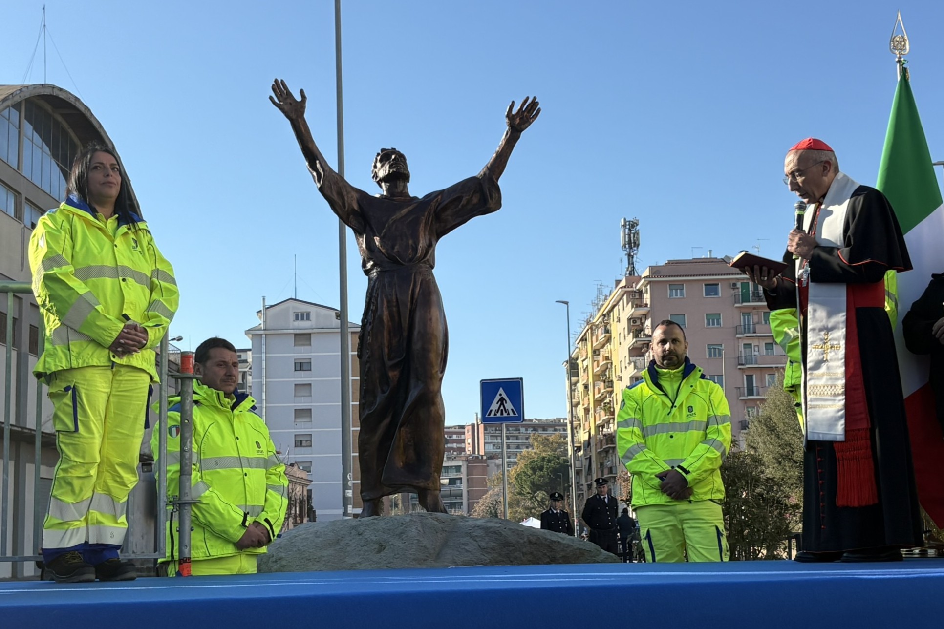 Statua di San Francesco d'Assisi