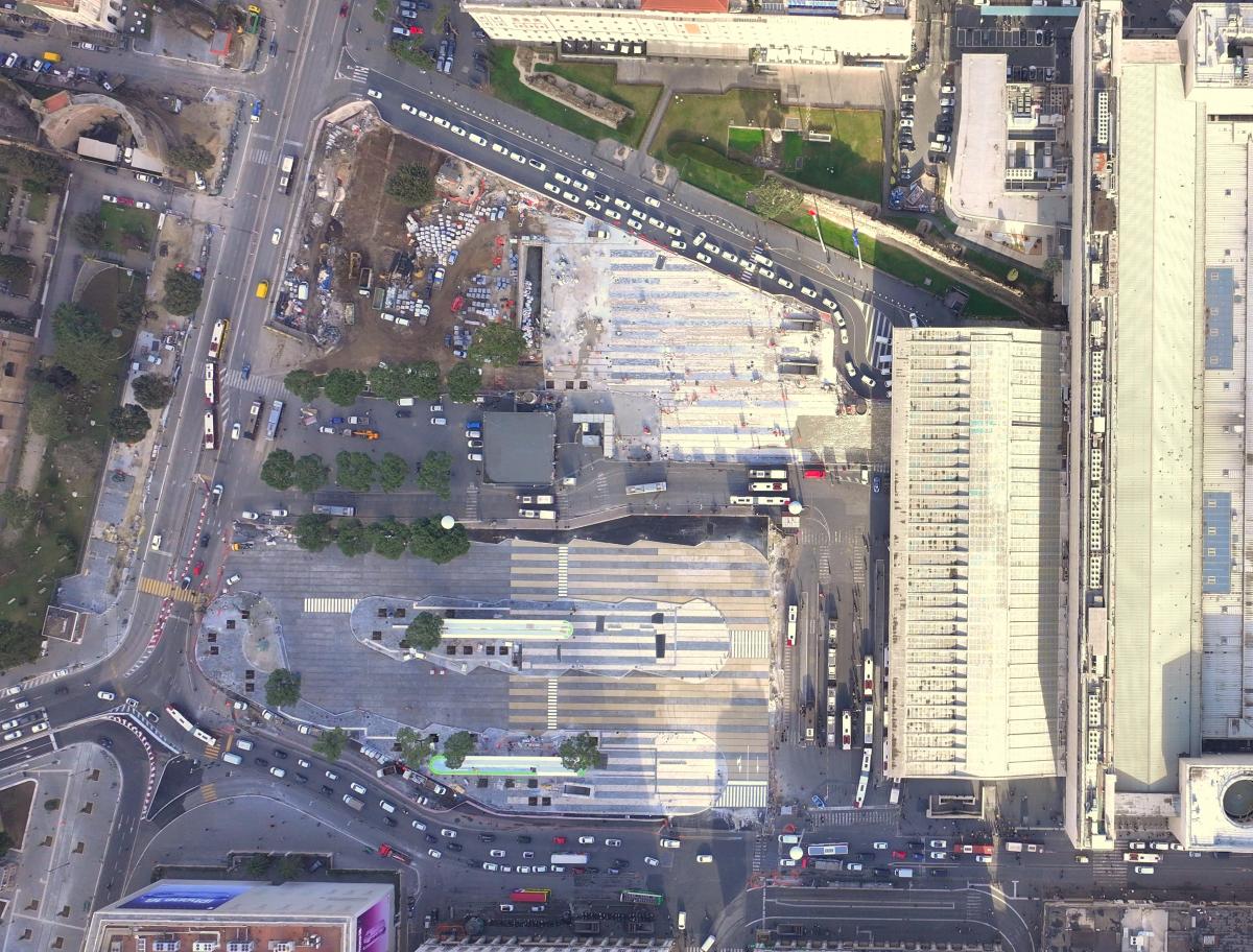 ​​​​​​nuova-Pavimentazione_bus