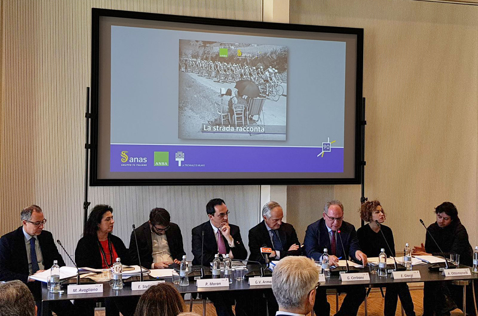 Milano - Presentazione mostra Mi ricordo la strada e volume ANSA La strada racconta