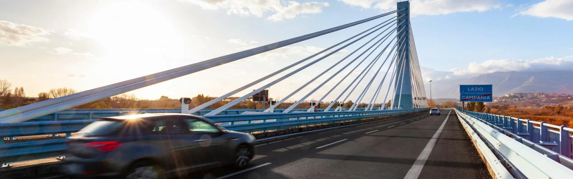 Foto della strada statale 7 var