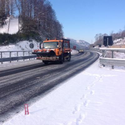 Mezzo spalaneve A2 Autostrada del Mediterraneo tratto calabro-lucano 10 gennaio 2017