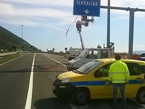 Foto della riapertura del Viadotto Anxur