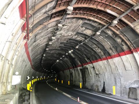 A2 Autostrada del Mediterraneo, galleria Tribito prima dei lavori