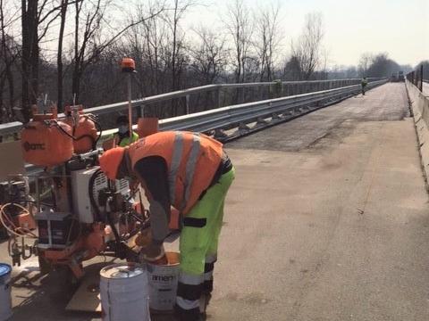 Lavori sul ponte sul Malone a Lombardore 