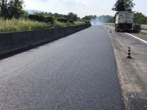 Ripristino asfalti in corso sul Raccordo Torino-Caselle 