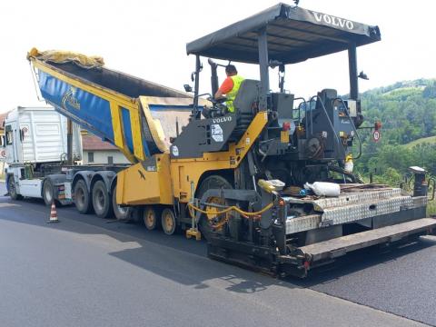 Macchine operatrici al lavoro in provincia di Alessandria