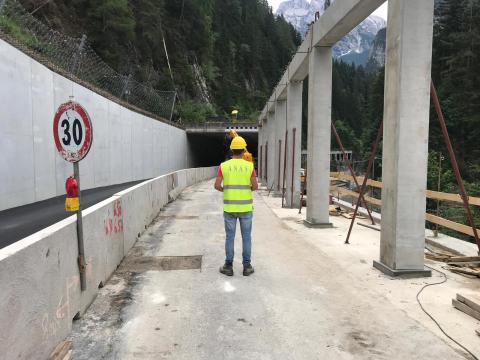 Lavori prolungamento paramassi tra Vigo e S. Stefano di Cadore (BL)