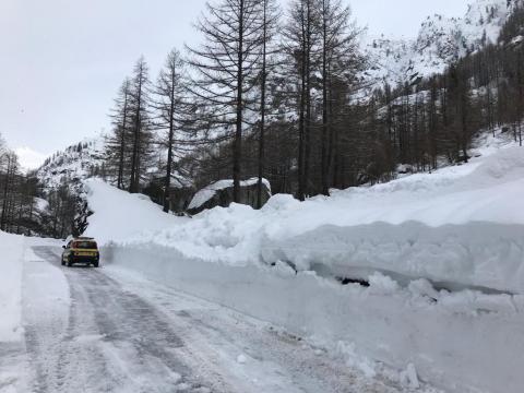 Sgombero neve sulla SS659