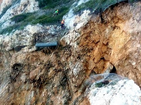 Attività sul versante in seguito alla frana a Finale Ligure