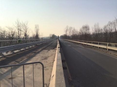 Lavori sul ponte sul Malone a Lombardore 