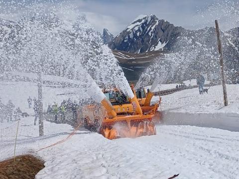 Anas - SS26 apertura al traffico Piccolo San Bernardo - frese al lavoro