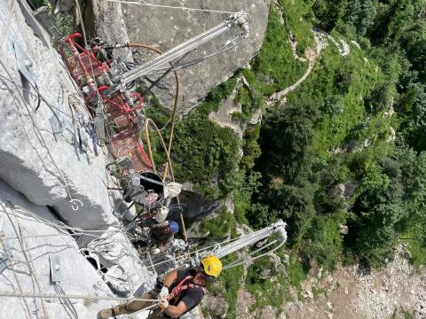 Rocciatori in azione sul versante