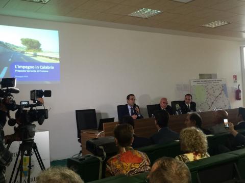 Foto 4 - Presentazione Variante di Crotone