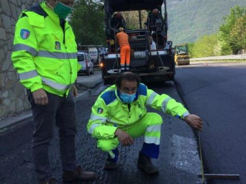 Ripristino della pavimentazione sulla statale 12