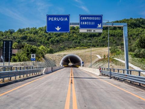  nuova carreggiata tra Fossato di Vico e Cancelli