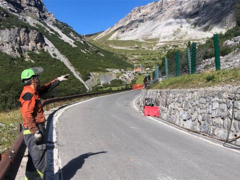 In corso la posa della barriera paramassi a Bormio (SO)