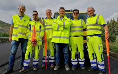 Squadra di personale Anas al lavoro sulla A19